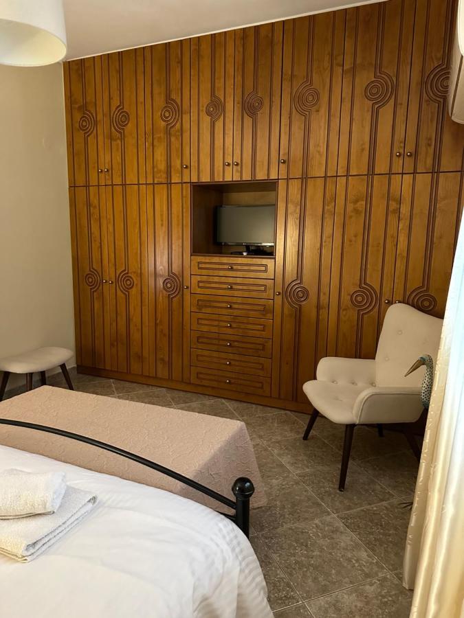Gavrilis Apartments Nenita Luaran gambar